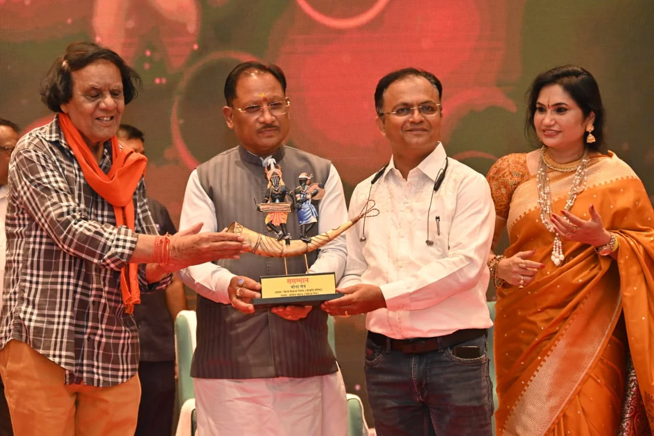 फिल्में समाज में सकारात्मक बदलाव की सशक्त माध्यम हैं - मुख्यमंत्री विष्णु देव साय